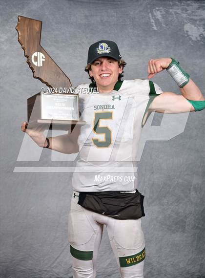 Thumbnail 1 in Sonora (CIF State Div. 4-A Awards) photogallery.