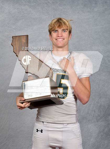 Thumbnail 3 in Sonora (CIF State Div. 4-A Awards) photogallery.