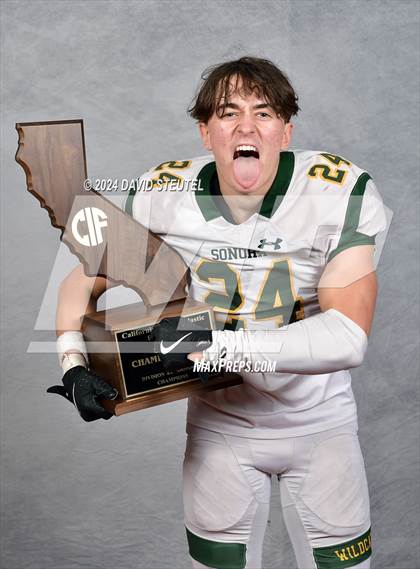 Thumbnail 1 in Sonora (CIF State Div. 4-A Awards) photogallery.