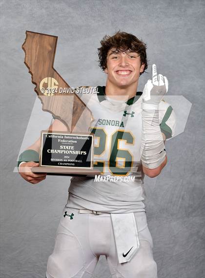 Thumbnail 3 in Sonora (CIF State Div. 4-A Awards) photogallery.