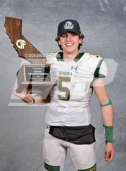Thumbnail 3 in Sonora (CIF State Div. 4-A Awards) photogallery.