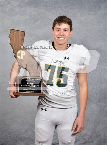 Thumbnail 1 in Sonora (CIF State Div. 4-A Awards) photogallery.
