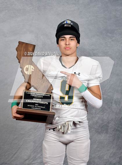 Thumbnail 2 in Sonora (CIF State Div. 4-A Awards) photogallery.