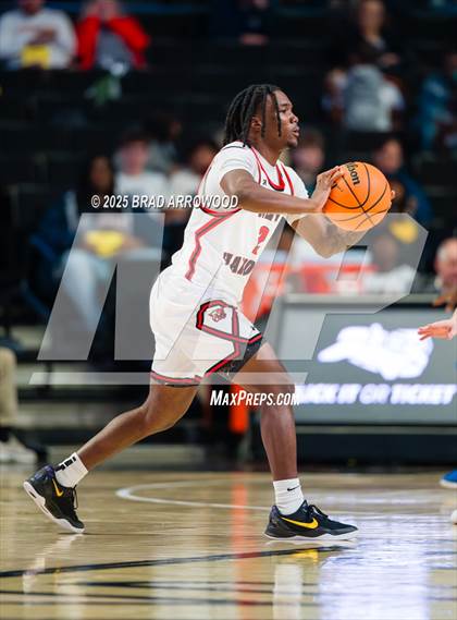 Thumbnail 2 in New Hanover vs North Mecklenburg (NCHSAA 4A Final) photogallery.