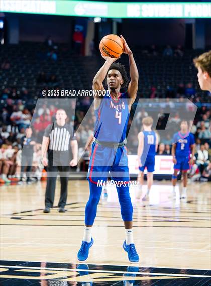 Thumbnail 2 in New Hanover vs North Mecklenburg (NCHSAA 4A Final) photogallery.