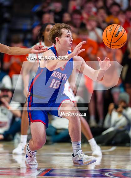 Thumbnail 3 in New Hanover vs North Mecklenburg (NCHSAA 4A Final) photogallery.