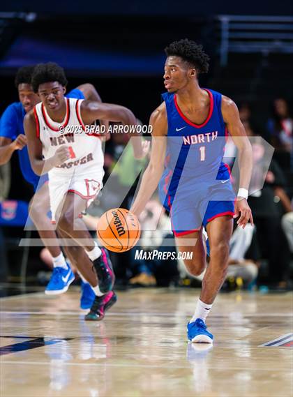 Thumbnail 1 in New Hanover vs North Mecklenburg (NCHSAA 4A Final) photogallery.