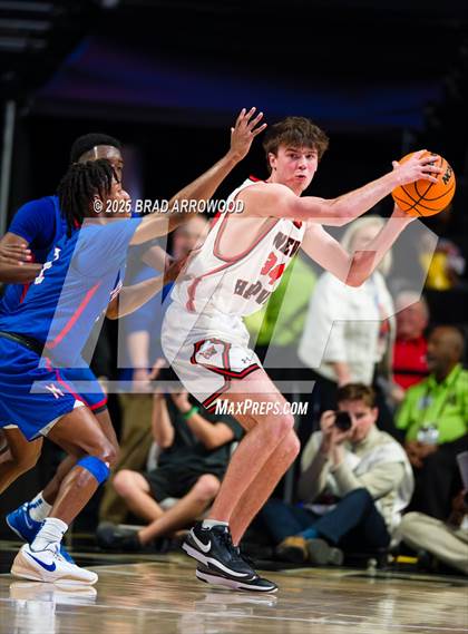 Thumbnail 3 in New Hanover vs North Mecklenburg (NCHSAA 4A Final) photogallery.