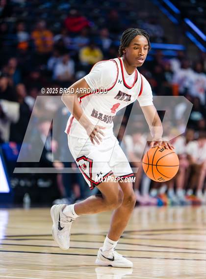 Thumbnail 2 in New Hanover vs North Mecklenburg (NCHSAA 4A Final) photogallery.