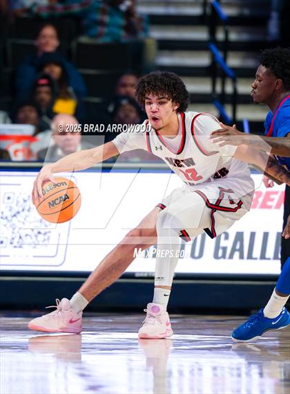 Thumbnail 3 in New Hanover vs North Mecklenburg (NCHSAA 4A Final) photogallery.
