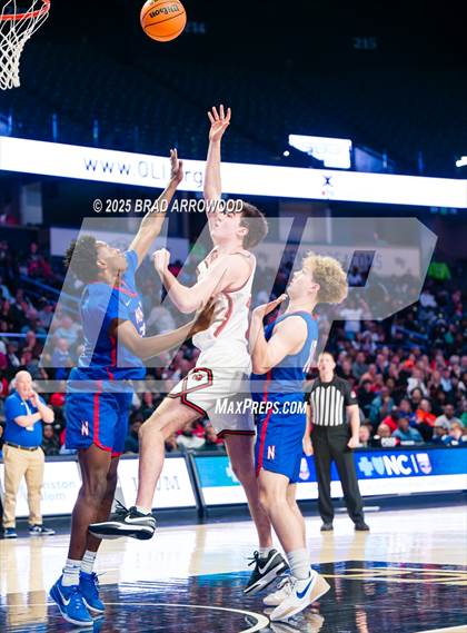Thumbnail 1 in New Hanover vs North Mecklenburg (NCHSAA 4A Final) photogallery.