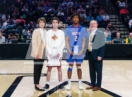 Thumbnail 2 in New Hanover vs North Mecklenburg (NCHSAA 4A Final) photogallery.