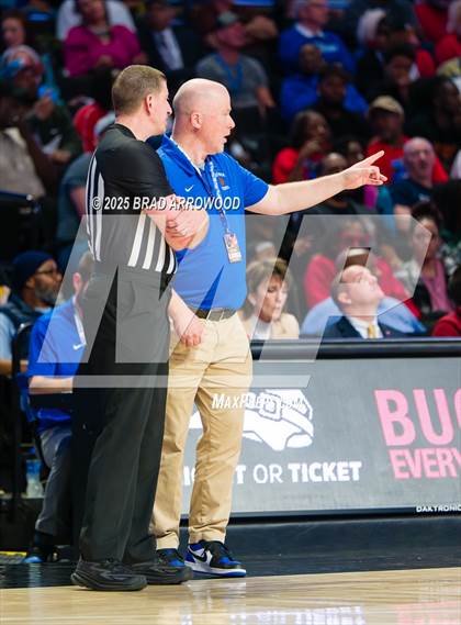 Thumbnail 1 in New Hanover vs North Mecklenburg (NCHSAA 4A Final) photogallery.