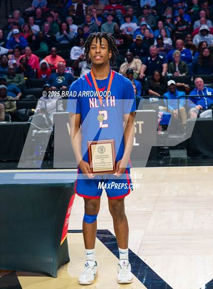Thumbnail 3 in New Hanover vs North Mecklenburg (NCHSAA 4A Final) photogallery.