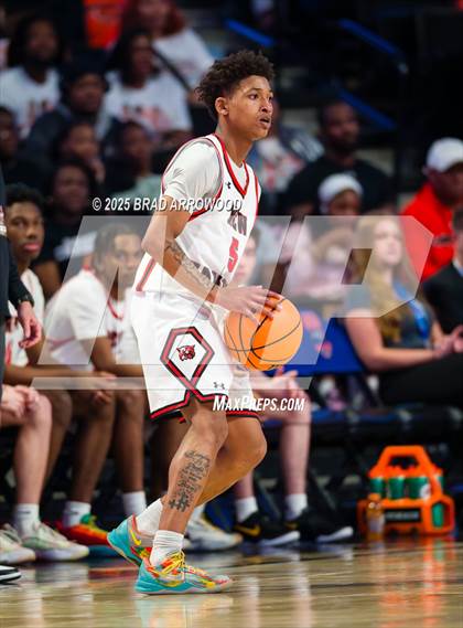 Thumbnail 1 in New Hanover vs North Mecklenburg (NCHSAA 4A Final) photogallery.