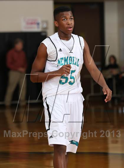 Thumbnail 2 in Flower Mound vs Pasadena Memorial (McDonald's Texas Invitational) photogallery.