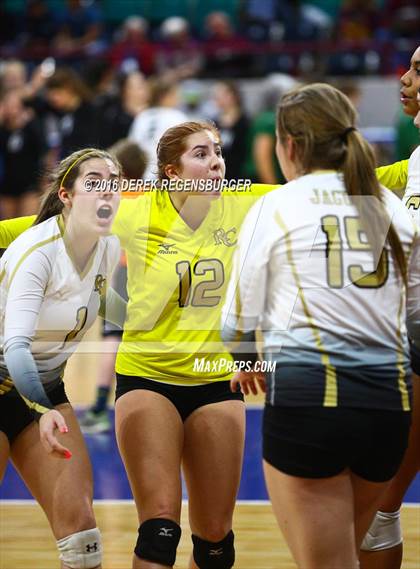 Thumbnail 3 in Legend vs Rock Canyon (CHSAA 5A Playoff) photogallery.