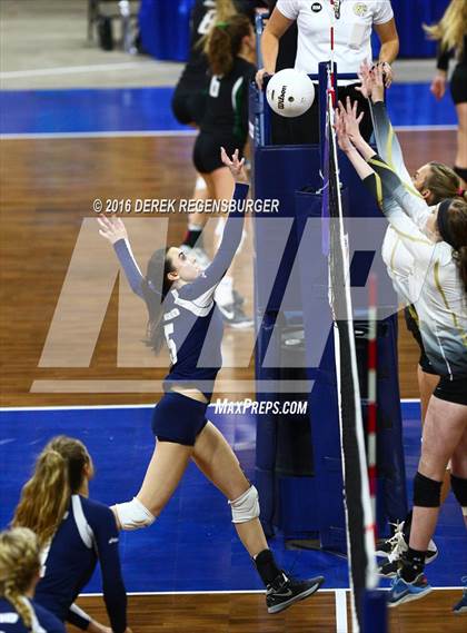 Thumbnail 3 in Legend vs Rock Canyon (CHSAA 5A Playoff) photogallery.