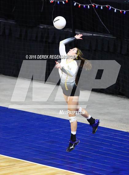 Thumbnail 3 in Legend vs Rock Canyon (CHSAA 5A Playoff) photogallery.