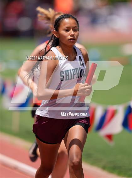 Thumbnail 1 in NMAA 4A Track and Field Championships photogallery.