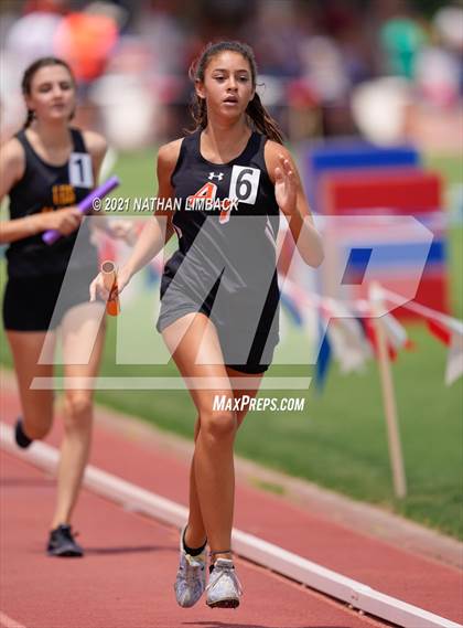 Thumbnail 1 in NMAA 4A Track and Field Championships photogallery.