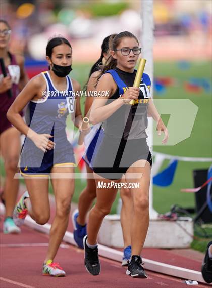 Thumbnail 1 in NMAA 4A Track and Field Championships photogallery.