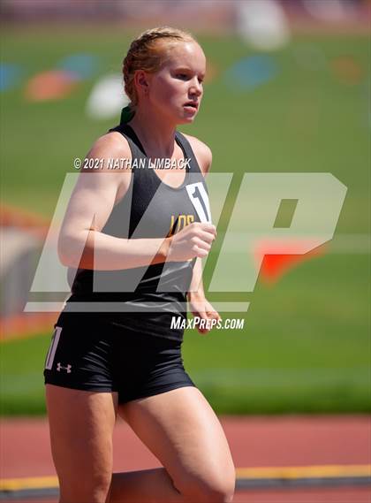 Thumbnail 1 in NMAA 4A Track and Field Championships photogallery.