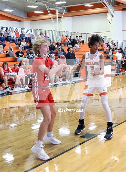 Thumbnail 3 in Grand Saline vs Pottsboro photogallery.