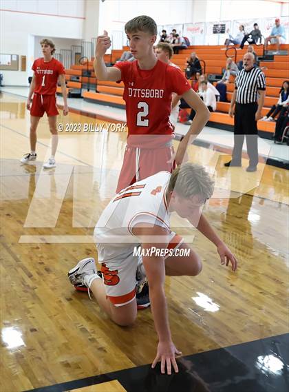 Thumbnail 1 in Grand Saline vs Pottsboro photogallery.