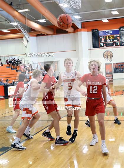 Thumbnail 2 in Grand Saline vs Pottsboro photogallery.