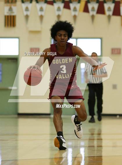 Thumbnail 1 in El Camino vs. Golden Valley (NorCal Tip Off) photogallery.