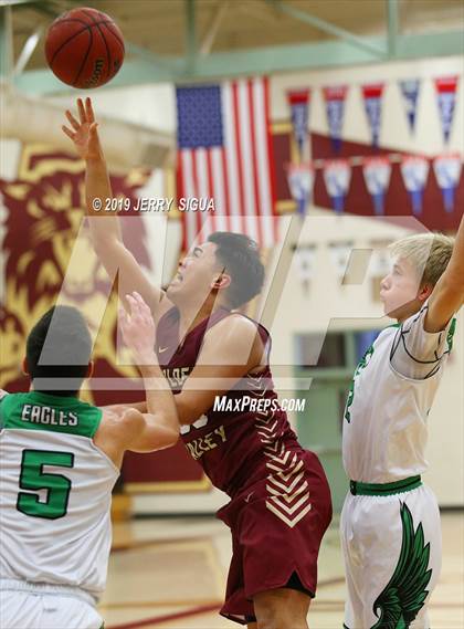 Thumbnail 2 in El Camino vs. Golden Valley (NorCal Tip Off) photogallery.