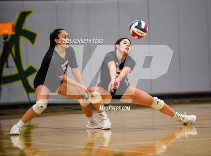 Thumbnail 1 in McCollum @ Medina Valley photogallery.
