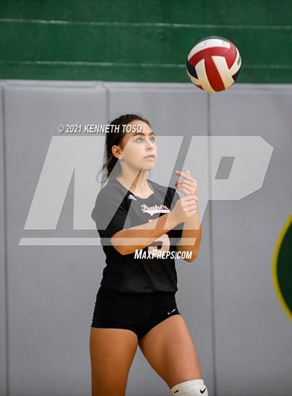 Thumbnail 1 in McCollum @ Medina Valley photogallery.