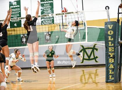 Thumbnail 1 in McCollum @ Medina Valley photogallery.
