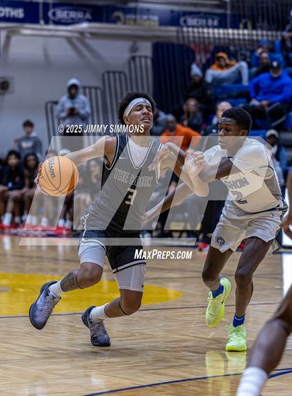 Thumbnail 2 in Bolingbrook vs. Vashon (Bank of O'Fallon Shootout) photogallery.