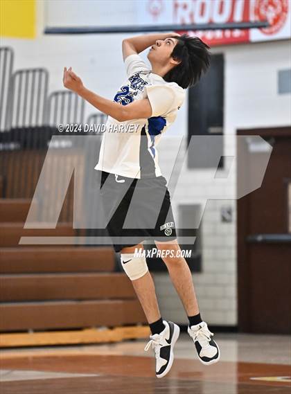 Thumbnail 1 in Hinkley vs Thomas Jefferson photogallery.