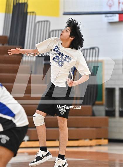 Thumbnail 3 in Hinkley vs Thomas Jefferson photogallery.