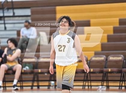 Thumbnail 3 in Hinkley vs Thomas Jefferson photogallery.