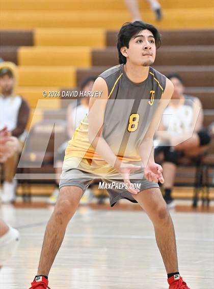 Thumbnail 3 in Hinkley vs Thomas Jefferson photogallery.