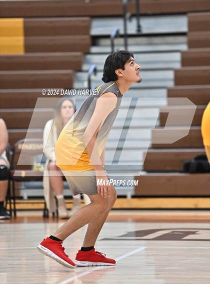 Thumbnail 3 in Hinkley vs Thomas Jefferson photogallery.