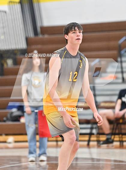 Thumbnail 2 in Hinkley vs Thomas Jefferson photogallery.