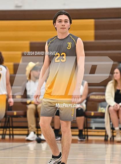 Thumbnail 3 in Hinkley vs Thomas Jefferson photogallery.