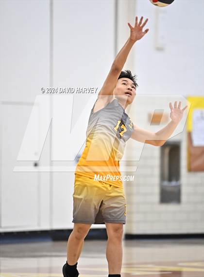 Thumbnail 3 in Hinkley vs Thomas Jefferson photogallery.