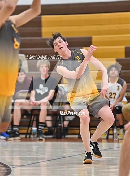 Thumbnail 3 in Hinkley vs Thomas Jefferson photogallery.
