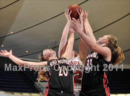 Thumbnail 1 in Rio Hondo Prep vs. Mesa Grande Academy (CIF SS 6AA Final) photogallery.