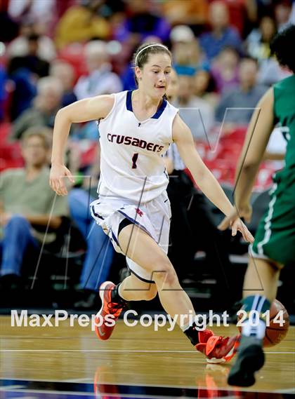 Thumbnail 3 in Santa Barbara vs. Modesto Christian (CIF D3 State Final) photogallery.