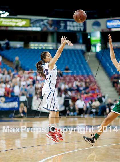 Thumbnail 2 in Santa Barbara vs. Modesto Christian (CIF D3 State Final) photogallery.