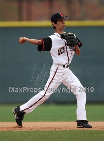 Thumbnail 1 in Los Amigos vs. Capistrano Valley Christian photogallery.