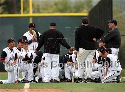 Thumbnail 3 in Los Amigos vs. Capistrano Valley Christian photogallery.